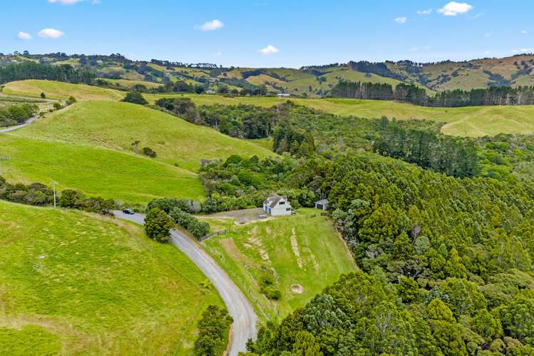 65 M Greenwood Road Leigh_3