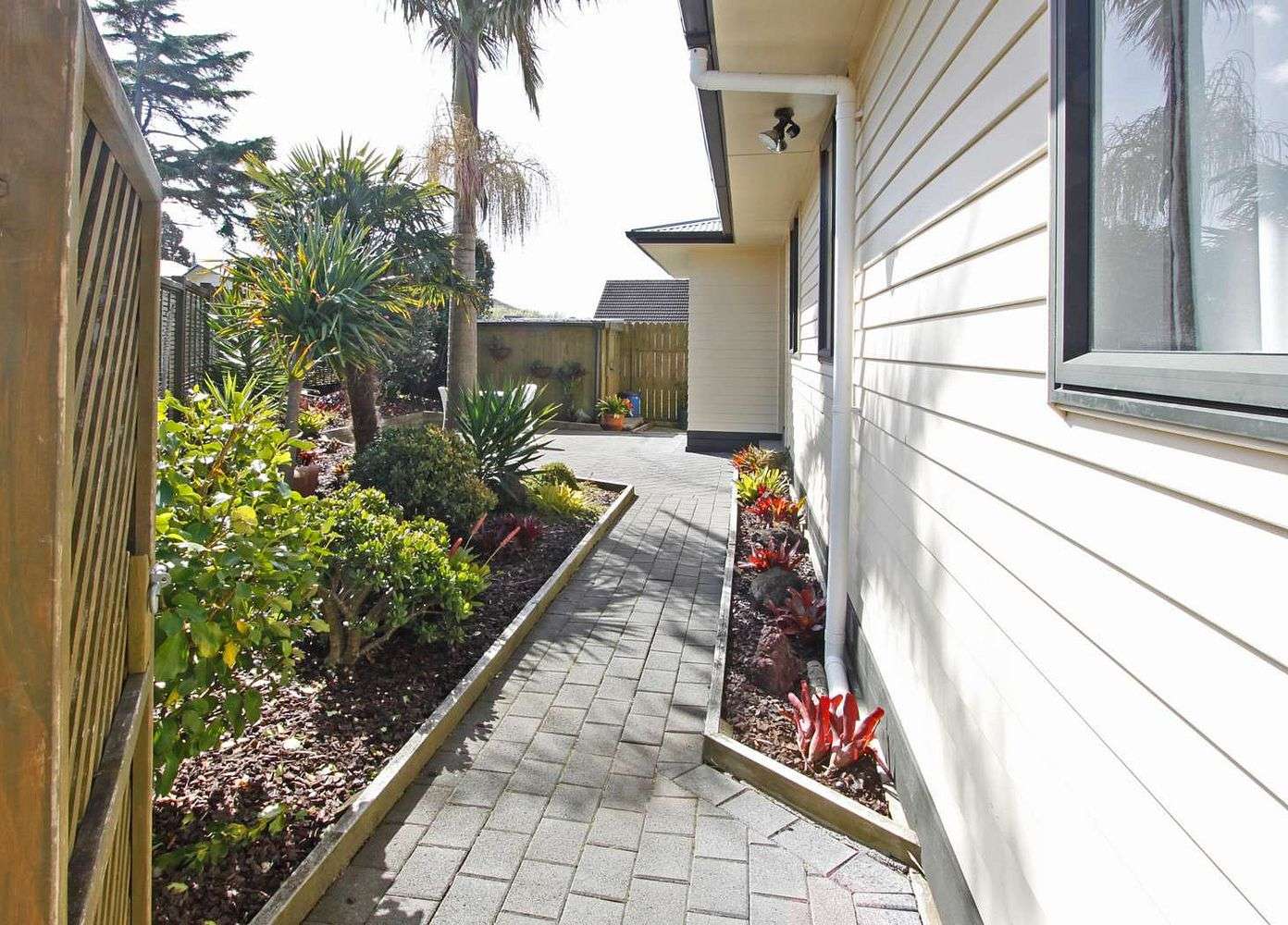 16 Ussher Place Pakuranga Heights Manukau City Houses for Rent