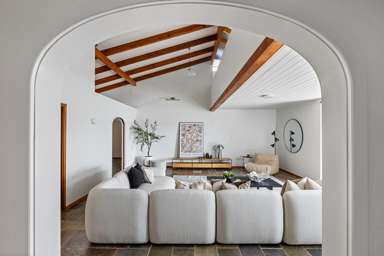 1234 Sandspit Road_1