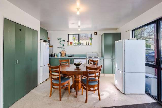 9/598 Castle Street North Dunedin_2