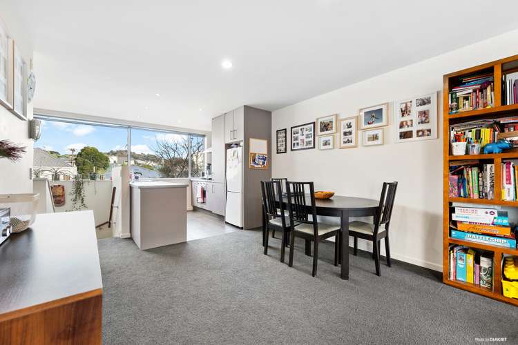 15/37 Daniell Street Newtown_2