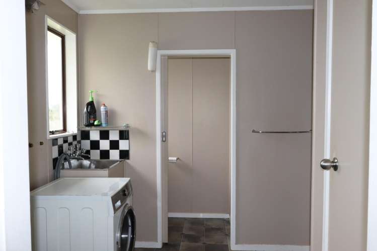 772 Upland Road Egmont Village_16