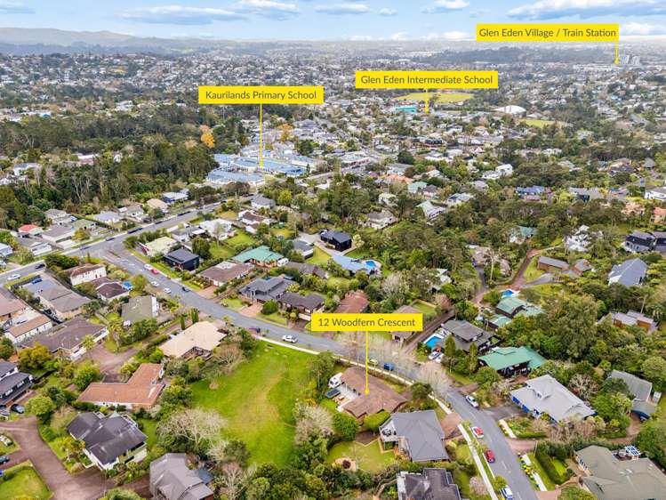 12 Woodfern Crescent Titirangi_24