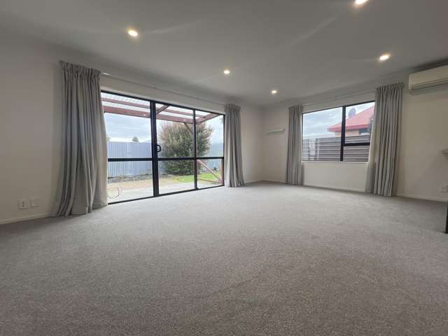 2/91 Chalmers Ave Ashburton_4