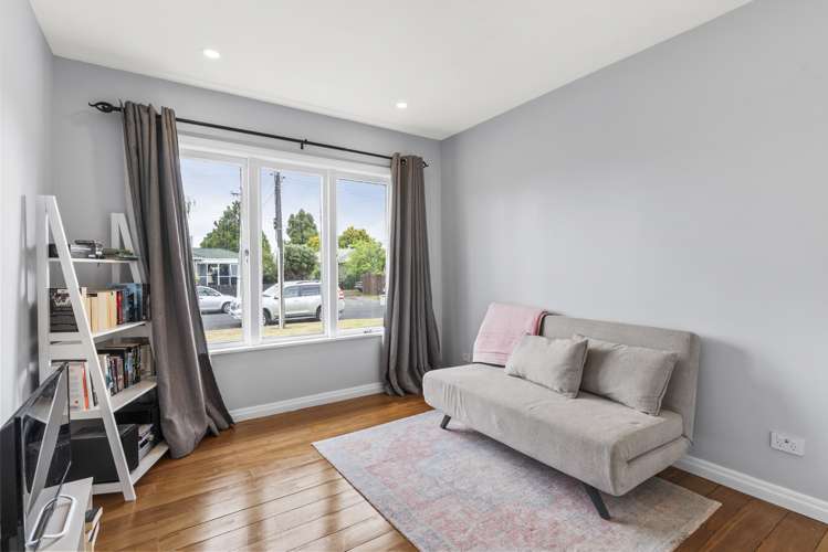1/37 Hill Crescent Papakura_15