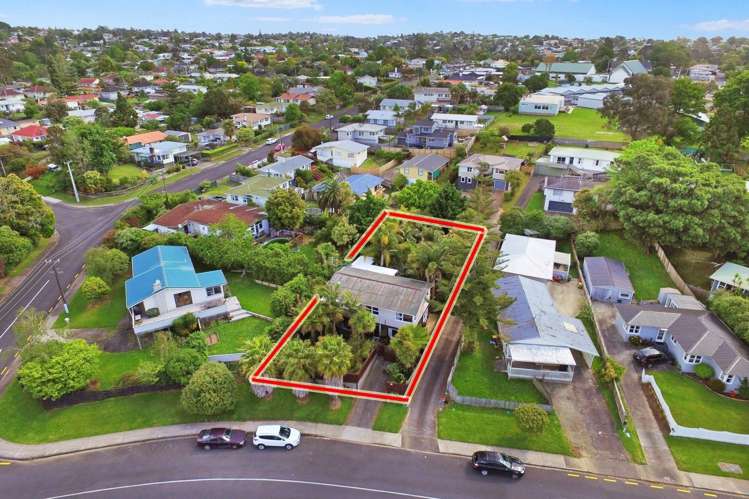 42 Lauderdale Road Birkdale_1
