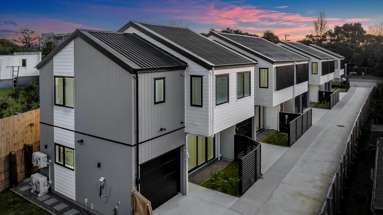 172A,B,C,E Boundary Road_1