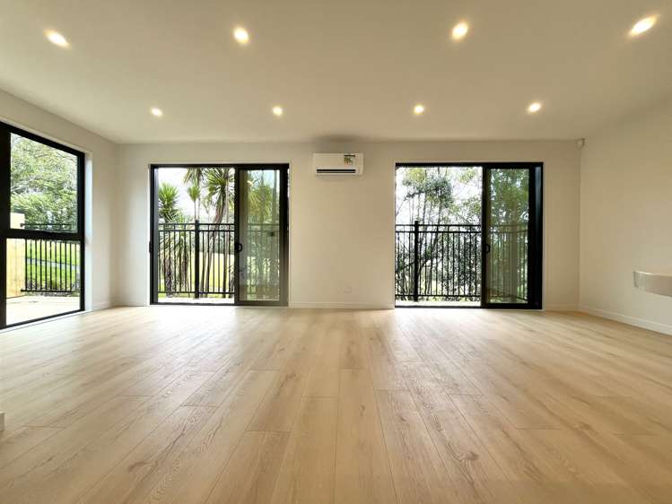 7/41 Seaside Avenue Waterview_2