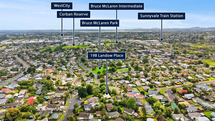 19b Landow Place (off Parrs Cross Road) Henderson_21