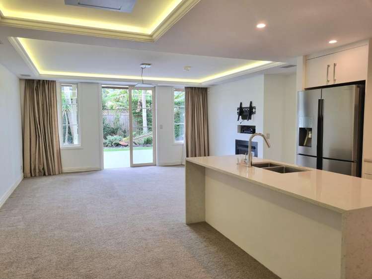 GB/8 Sidmouth Street 1616_5