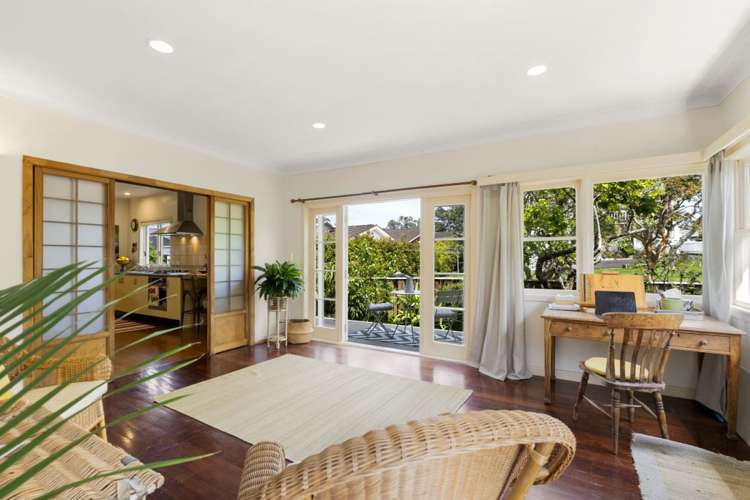 19a Old Lake Road Narrow Neck_7