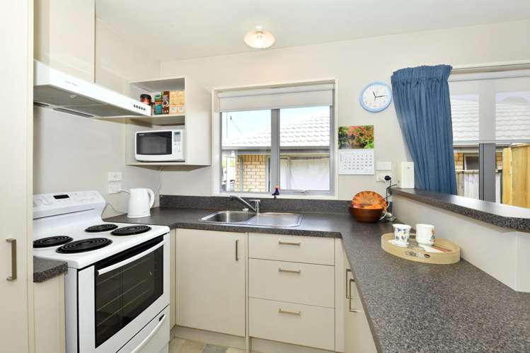 33 Hornbrook Street Waltham_8