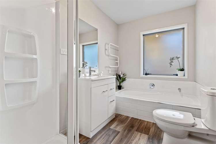 66 Longcot Drive Rolleston_17