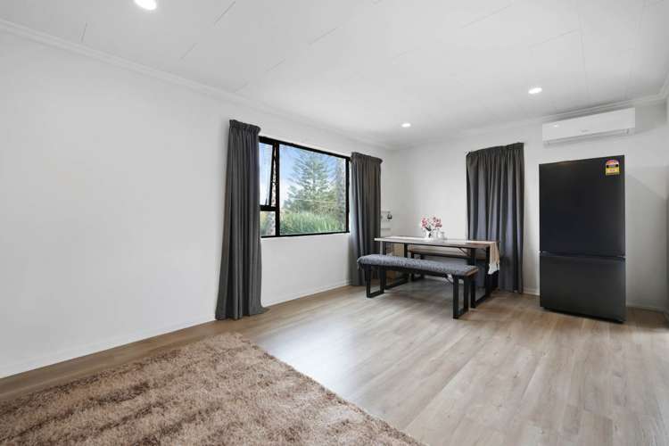 8 McLennan Road Mt Wellington_19