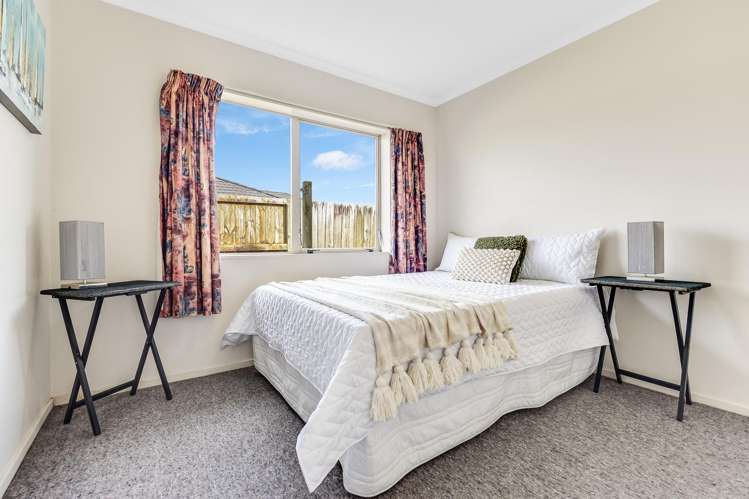 2 Wentworth Drive Rototuna North_18