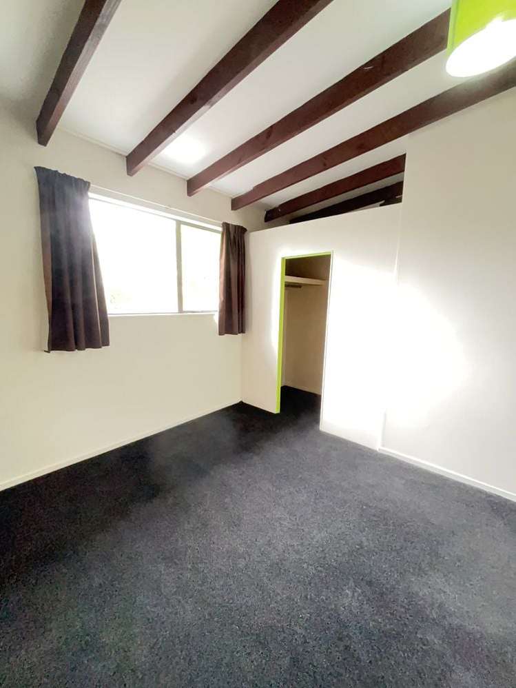 10 Oakhurst Place Russley_14