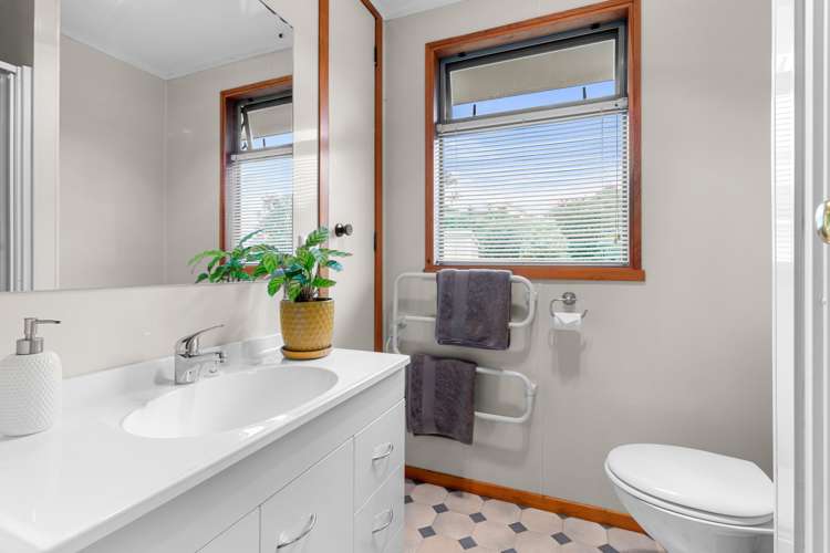 46 Ritchie Road Parua Bay_16