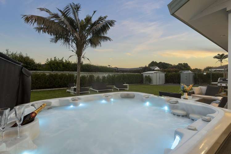 22 Lakeside Drive Orewa_25