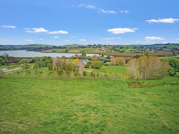 156 Petley Road Paparoa_34