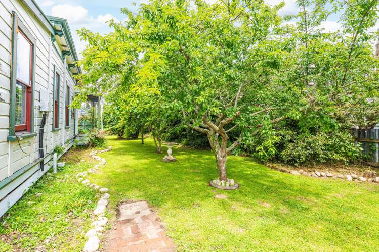 2 Cambridge Street Pahiatua_19