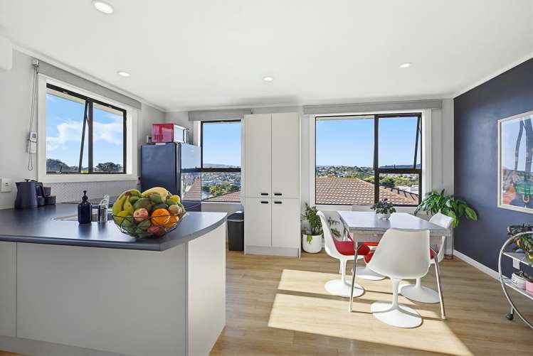 16 Tuki Street Titahi Bay_3