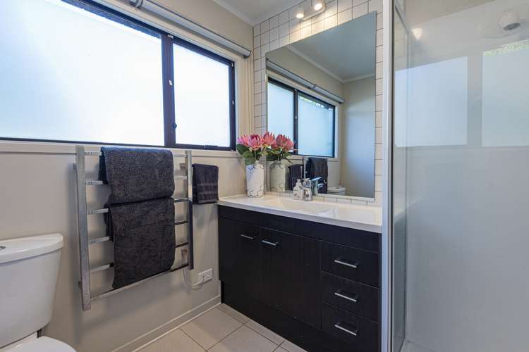 72a Beach Road Onerahi_10