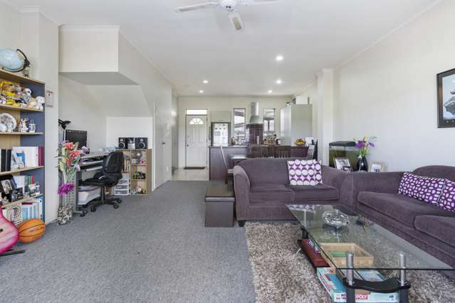 8/150 Chapel Road Flat Bush_2