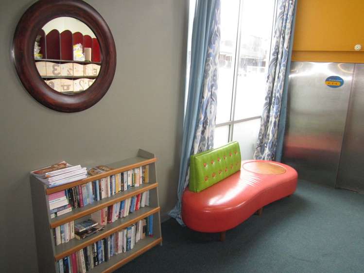 1j/51 Webb Street Mount Cook_11