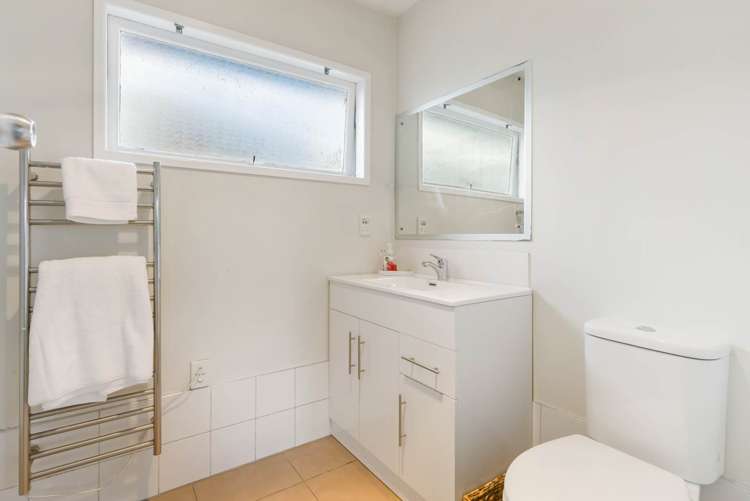 18 Lawrence Crescent Hillpark_16