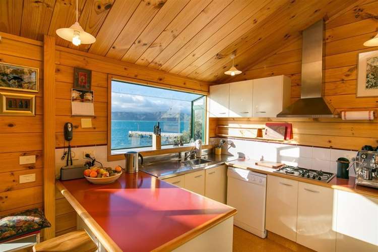 409 Karaka Bay Road Karaka Bays_5