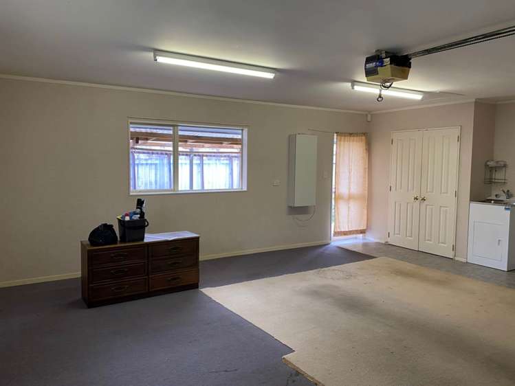 11 Moss Crescent Takanini_13