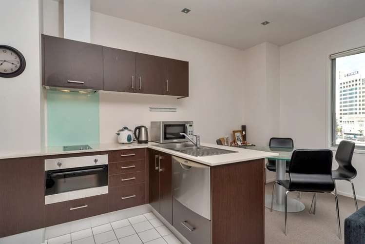 4H/16 Market Place City Centre_5