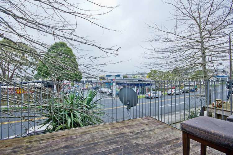 14 Captain Scott Road Glen Eden_5