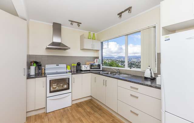 48 Akaroa Drive Maupuia_4