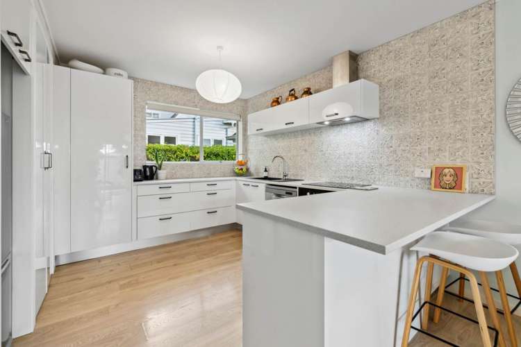 3/9 Clifton Road Herne Bay_7