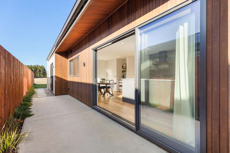 145 Burdon Loop Lake Hawea_1