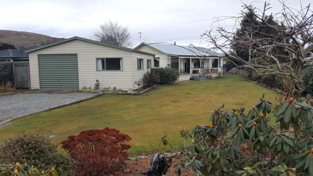 48 Wylam Street Waikaia_1