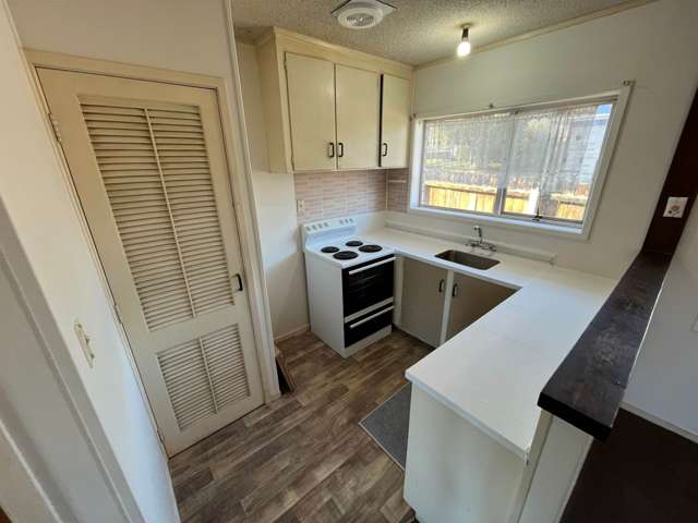 1/26 Arawa Street New Lynn_2