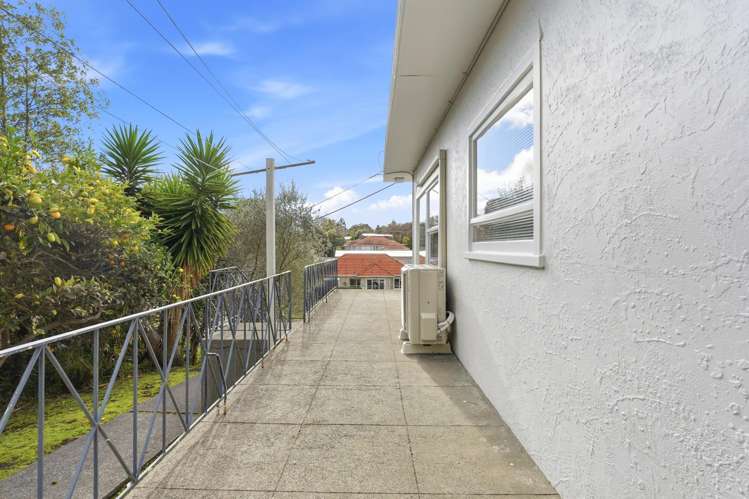73B Great North Road St Johns Hill_16