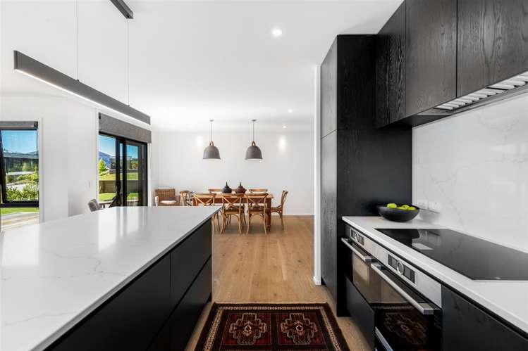 2 Kotare Drive Wanaka_10