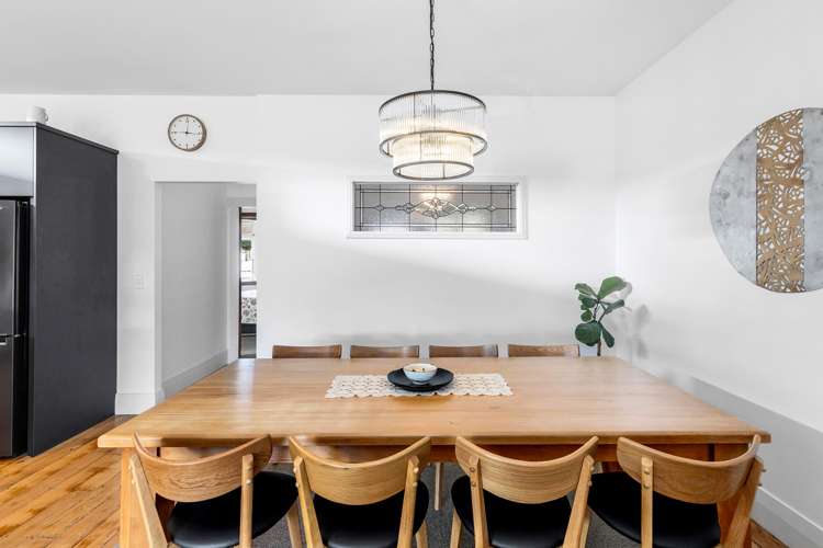 13 Volcanic Street Mount Eden_11