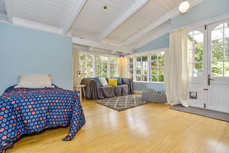 5 Staley Road Parau_8