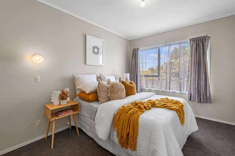 19 Goldie Street Pukehangi_6