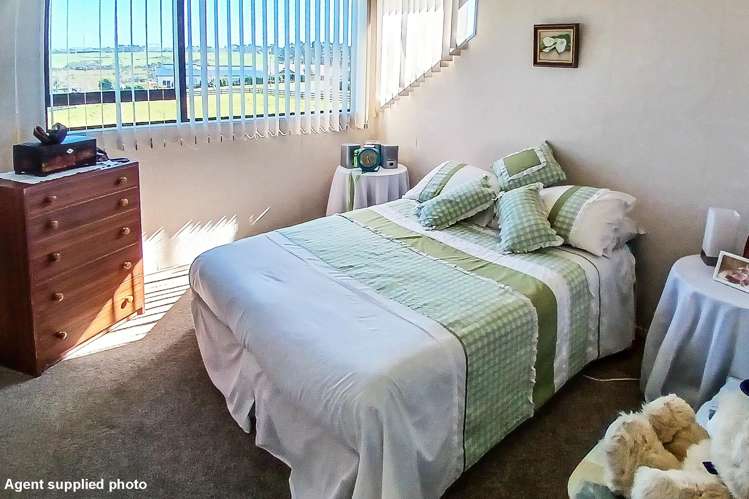 6 Martingale Drive Kingseat_6