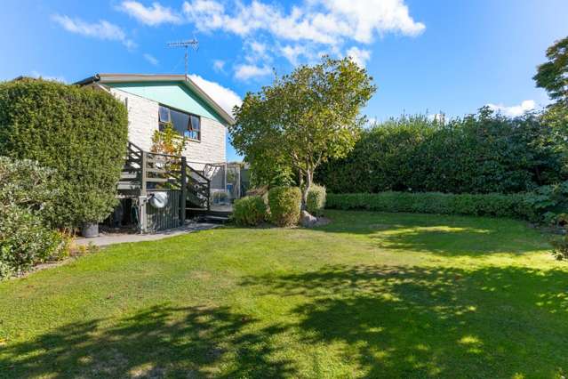 "WHEN SPACE MATTERS...1094m2 SECTION"