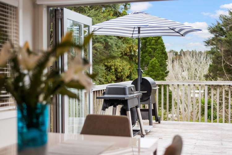 53 Daffodil Street Titirangi_1