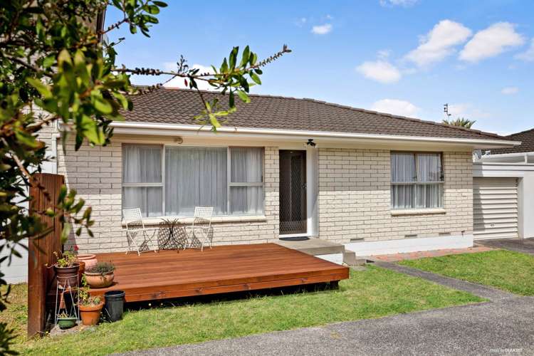 2/3 Argyle Terrace Milford_1