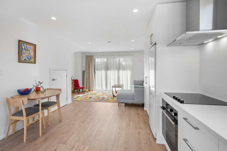 1/4 Mead Street Avondale_5