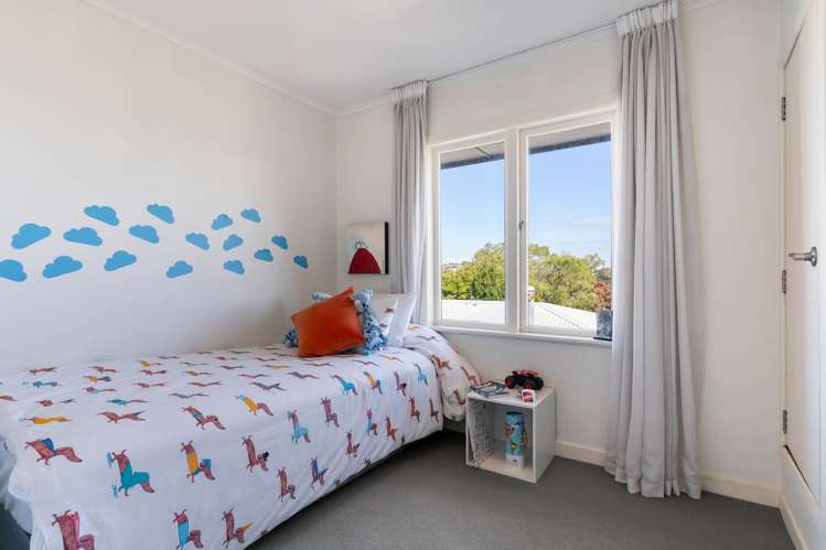 1/2 Inglis Street Birkenhead_8