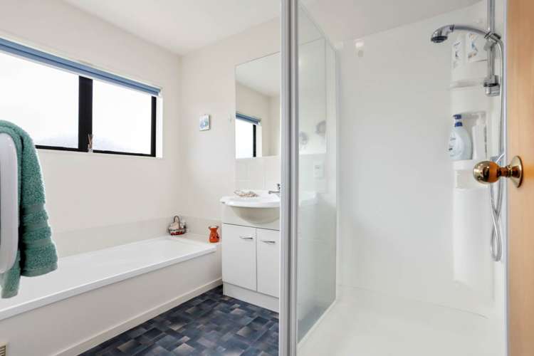 5a Kokiri Street Te Atatu South_16